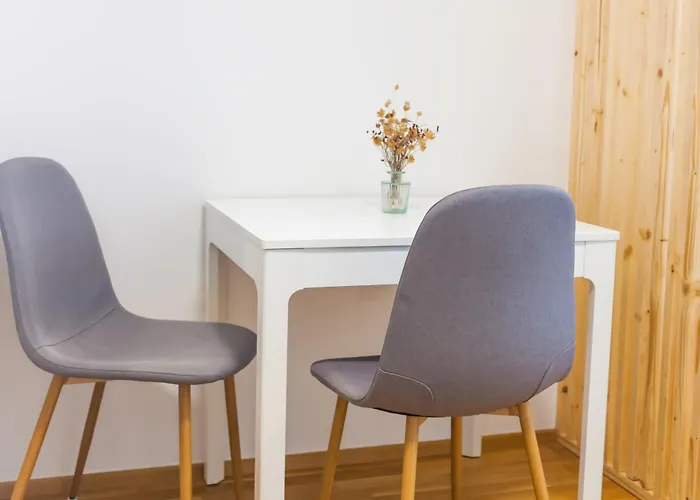 The Nest Centre Διαμέρισμα Μπλεντ